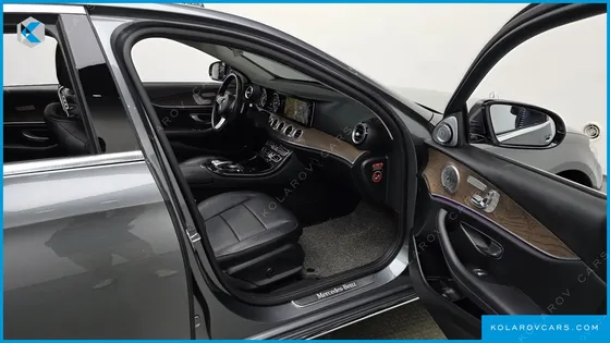 MERCEDES E-CLASS E300 4MATIC EXCLUSIVE