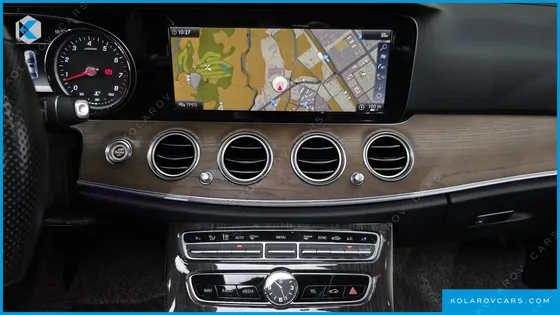 MERCEDES E-CLASS E300 4MATIC EXCLUSIVE