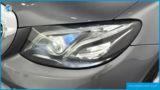 MERCEDES E-CLASS E300 4MATIC EXCLUSIVE