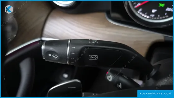 MERCEDES E-CLASS E300 4MATIC EXCLUSIVE