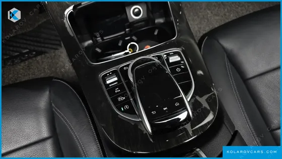 MERCEDES E-CLASS E300 4MATIC EXCLUSIVE