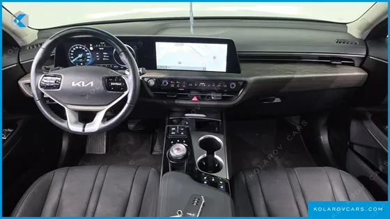 KIA K8 2.5 GASOLINE 2WD