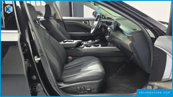 KIA K8 2.5 GASOLINE 2WD