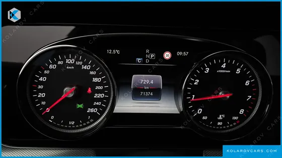 MERCEDES E-CLASS E200 AVANTGARDE