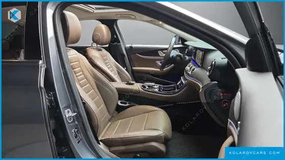 MERCEDES E-CLASS E300 4MATIC AVNATGARDE
