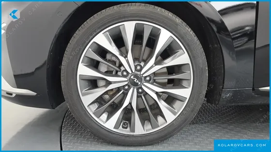 KIA K8 2.5 GASOLINE 2WD