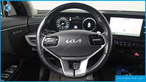 KIA K8 2.5 GASOLINE 2WD