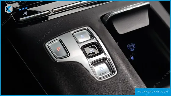 HYUNDAI GRANDEUR EXCLUSIVE