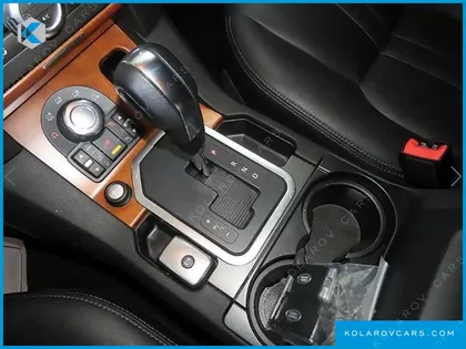 LAND ROVER DISCOVERY 3.0 TDV6 SE