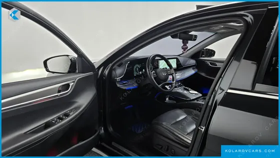 HYUNDAI GRANDEUR LE BLANC