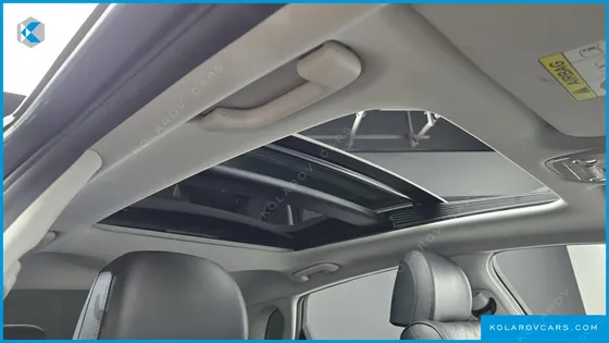 HYUNDAI GRANDEUR LE BLANC