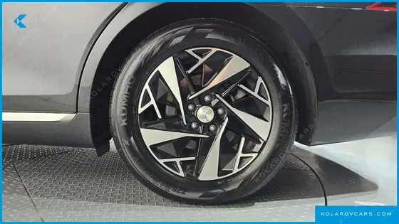HYUNDAI GRANDEUR LE BLANC