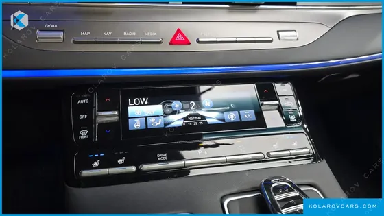 HYUNDAI GRANDEUR LE BLANC