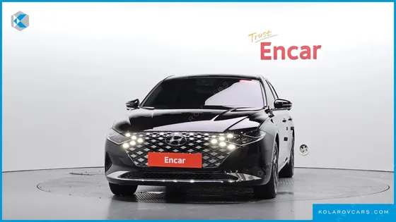 HYUNDAI GRANDEUR LE BLANC