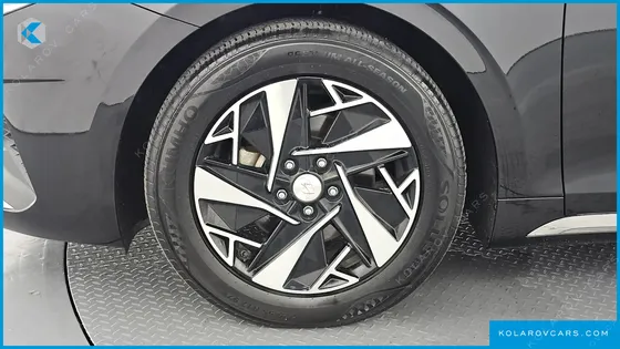 HYUNDAI GRANDEUR LE BLANC