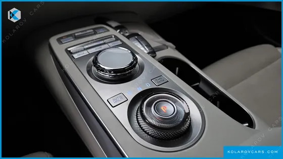GENESIS GV70 E-AWD