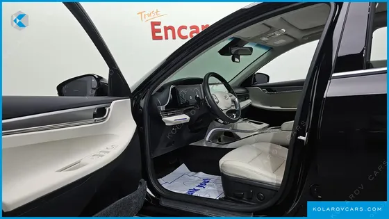 HYUNDAI GRANDEUR LE BLANC