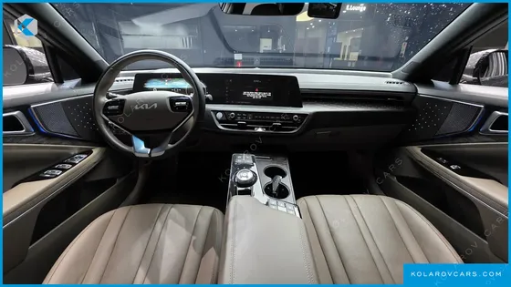 KIA K8 2.5 GASOLINE 2WD