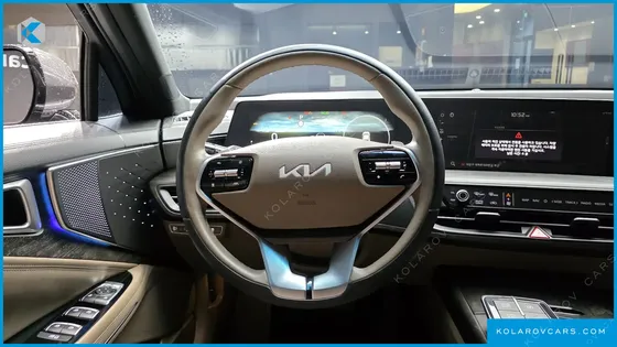 KIA K8 2.5 GASOLINE 2WD