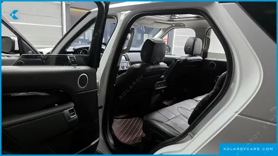 LAND ROVER DISCOVERY 3.0 SD6 SE