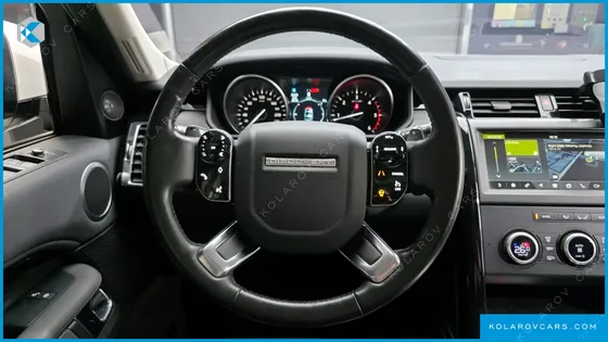 LAND ROVER DISCOVERY 3.0 SD6 SE