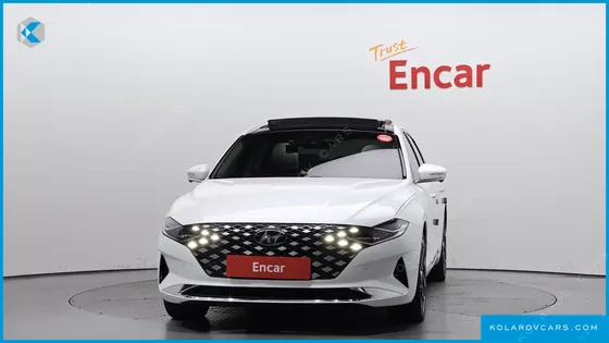 HYUNDAI GRANDEUR LE BLANC
