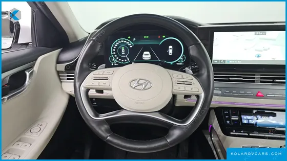 HYUNDAI GRANDEUR LE BLANC