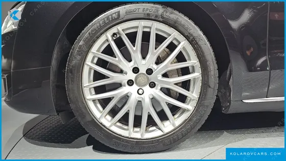 AUDI A8 60 TFSI QUATTRO LWB
