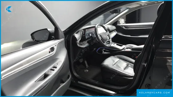 HYUNDAI GRANDEUR LE BLANC