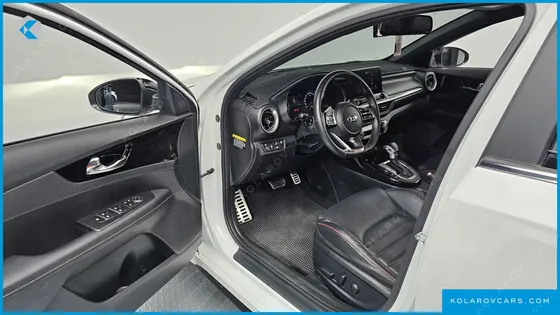 KIA K3 5DOOR GT SIGNATURE