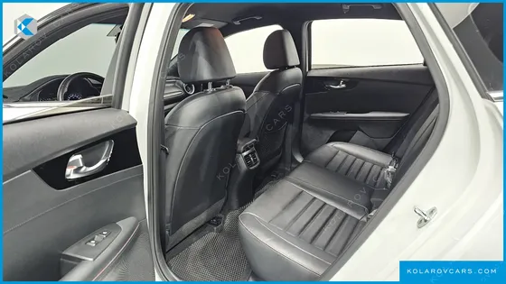 KIA K3 5DOOR GT SIGNATURE