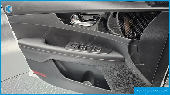 KIA K3 5DOOR GT SIGNATURE