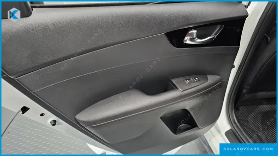 KIA K3 5DOOR GT SIGNATURE