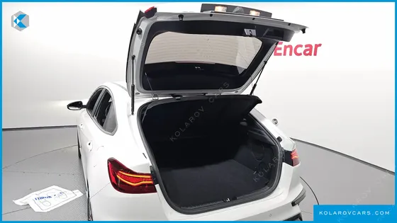 KIA K3 5DOOR GT SIGNATURE