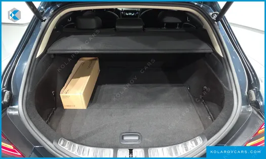 GENESIS G70 GASOLINE 2.5T 4WD
