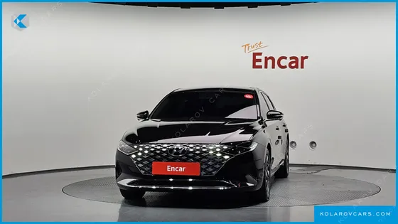 HYUNDAI GRANDEUR LE BLANC
