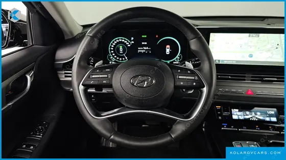HYUNDAI GRANDEUR LE BLANC