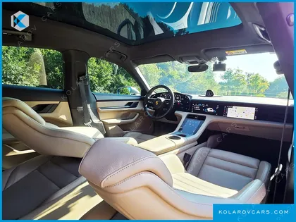 PORSCHE TAYCAN BASE