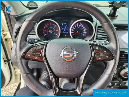 KGM - SSANGYONG TIVOLI DIESEL IX 2WD