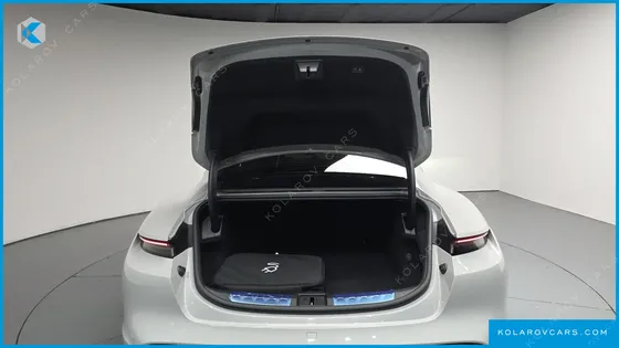 PORSCHE TAYCAN GTS