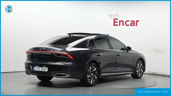 HYUNDAI GRANDEUR EXCLUSIVE