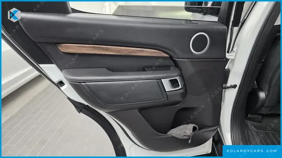 LAND ROVER DISCOVERY 3.0 TD6 HSE LUXURY