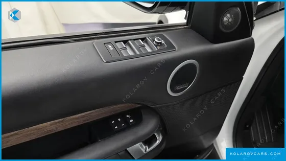 LAND ROVER DISCOVERY 3.0 TD6 HSE LUXURY