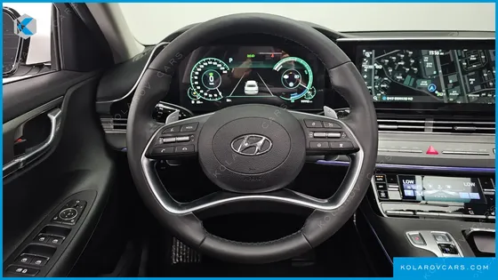 HYUNDAI GRANDEUR LE BLANC