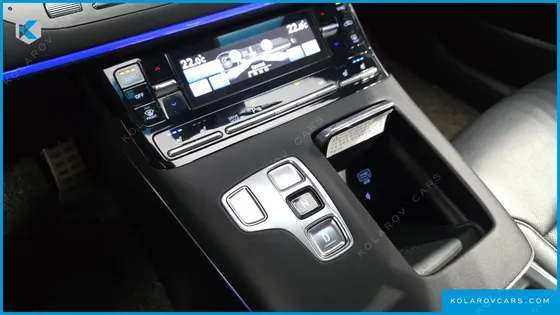 HYUNDAI GRANDEUR EXCLUSIVE