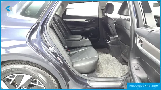 HYUNDAI GRANDEUR EXCLUSIVE