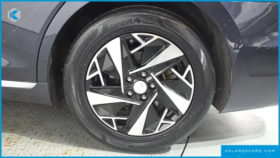 HYUNDAI GRANDEUR EXCLUSIVE