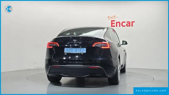 TESLA MODEL Y RWD