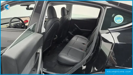 TESLA MODEL Y RWD