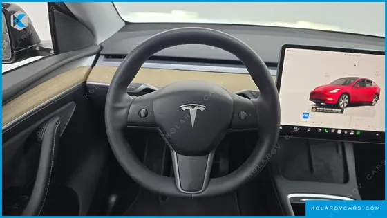 TESLA MODEL Y RWD